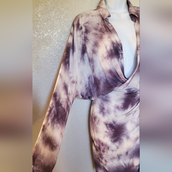 Young Fabulous & Broke Lavender Long Sleeve Plunge Tie-Dye Shirt Wrap Dress - Picture 5 of 10